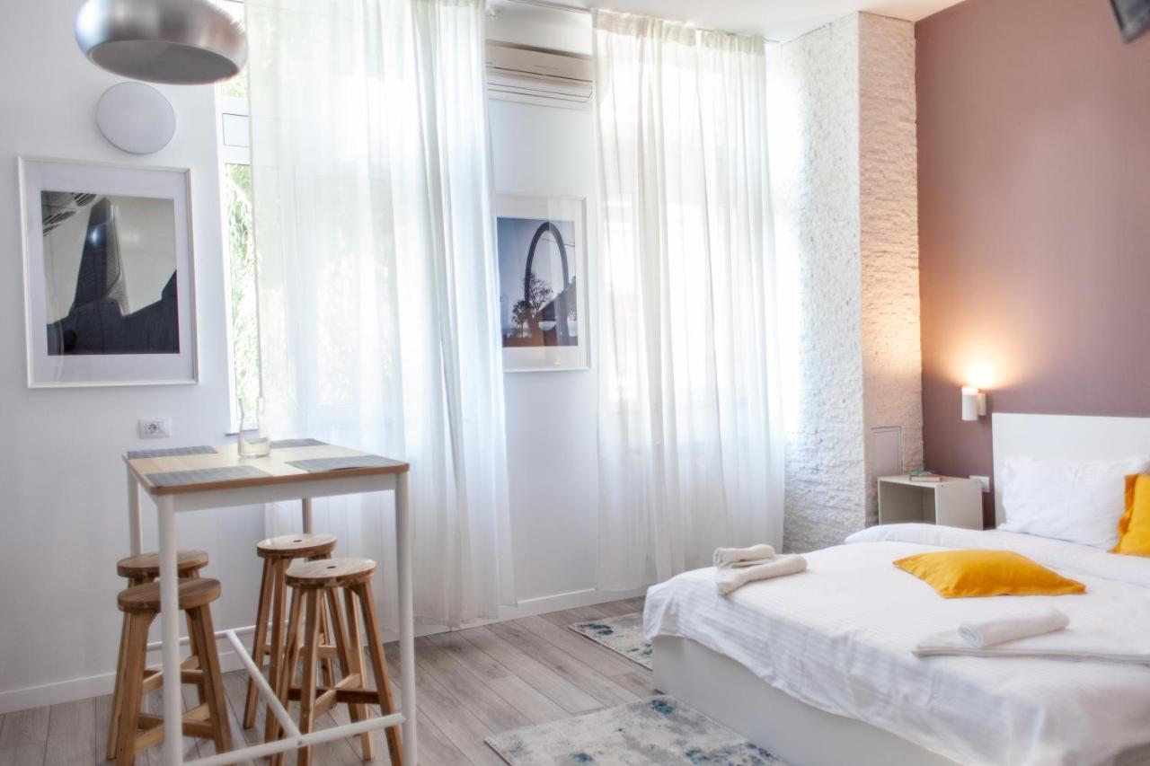 Modern Studio In The Heart Of Яш Екстериор снимка